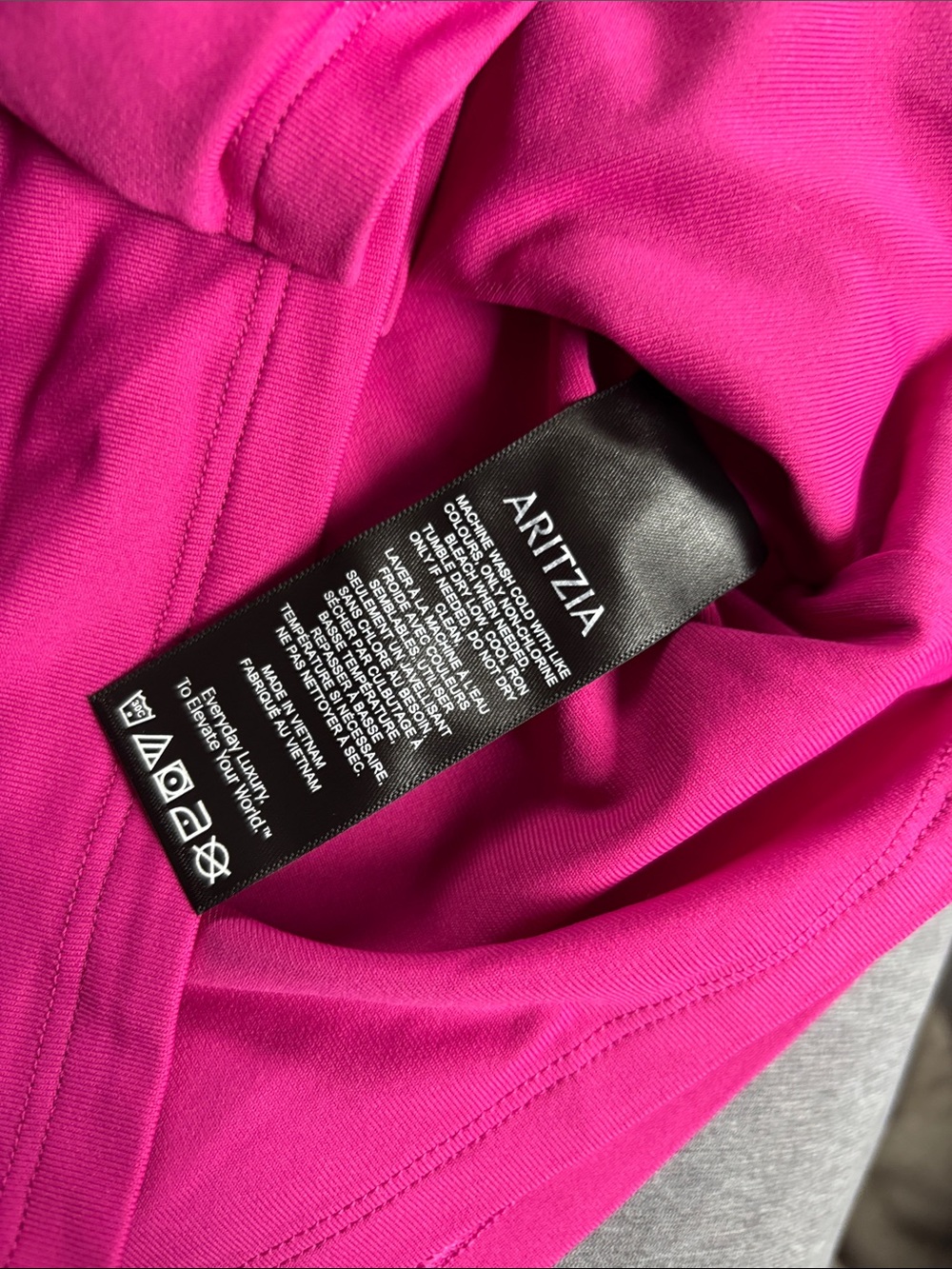 Aritzia NEW Strapless Babaton Contour Enrapture Dress in Magenta - Picture 9 of 10